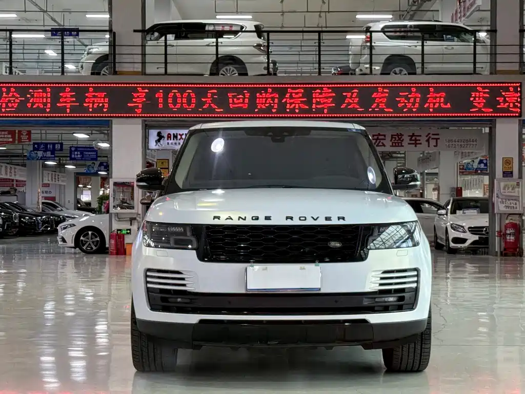 Land Rover Range Rover 2019 — фото 1