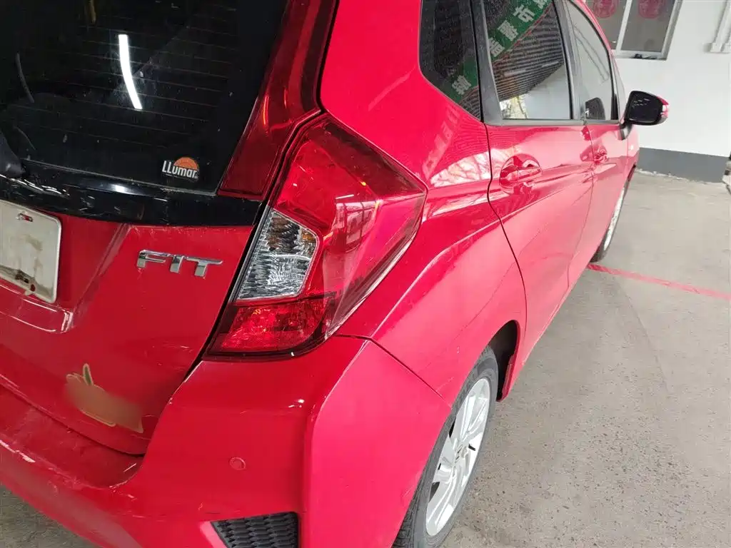 Honda Fit 2015 — фото 24