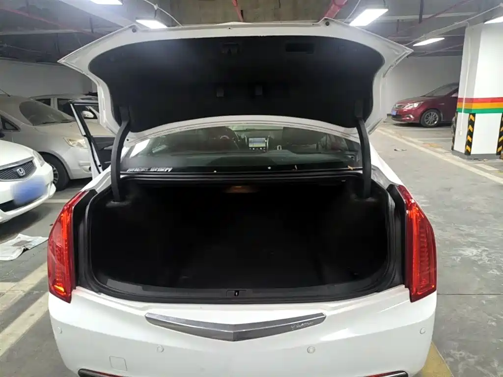 Cadillac ATS-L 2015 — фото 19