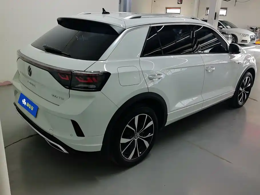 Volkswagen T-Roc 2023