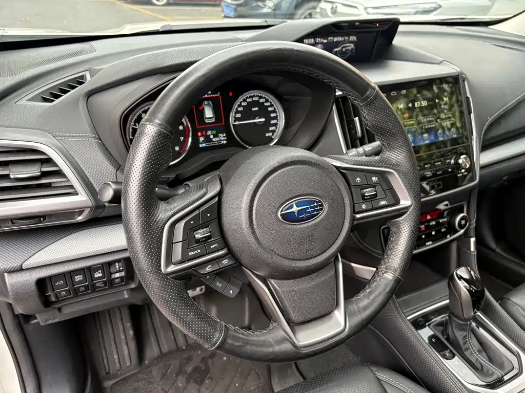 Subaru Forester 2021 — фото 13
