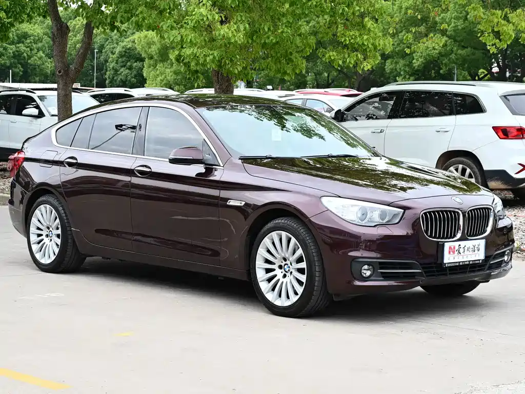 BMW 5 Series GT 2014 — фото 6