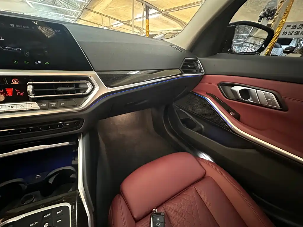 BMW 3 Series 2022 — фото 13