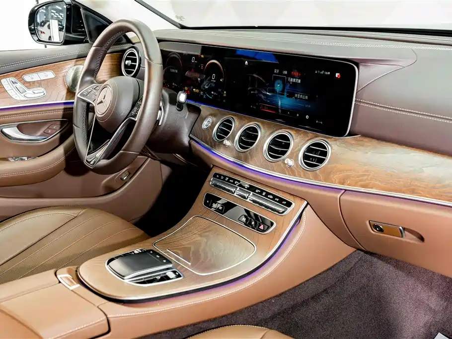 Mercedes-Benz E-Class New Energy 2021 — фото 18
