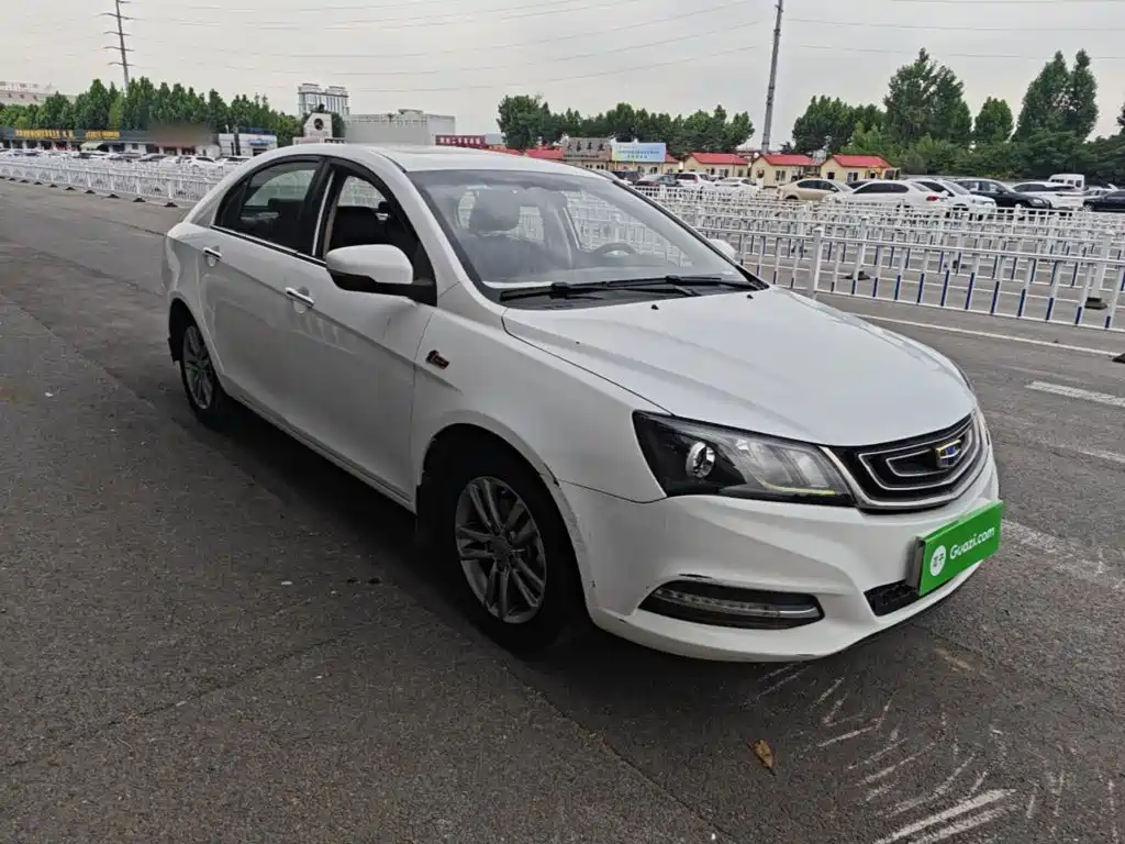 Geely Emgrand 2016 — фото 4