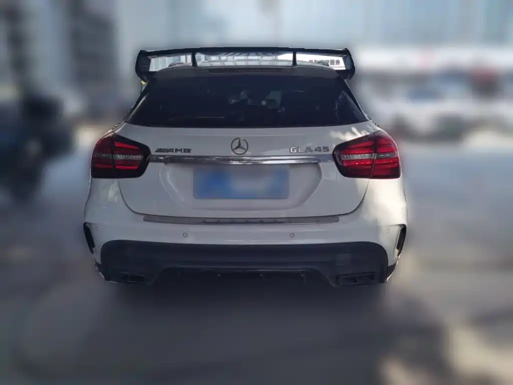 Mercedes-Benz GLA AMG 2017