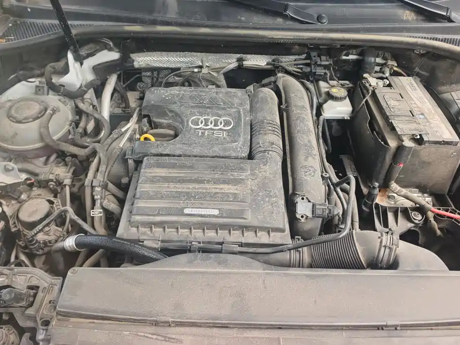 Audi Q3 2020 — фото 10