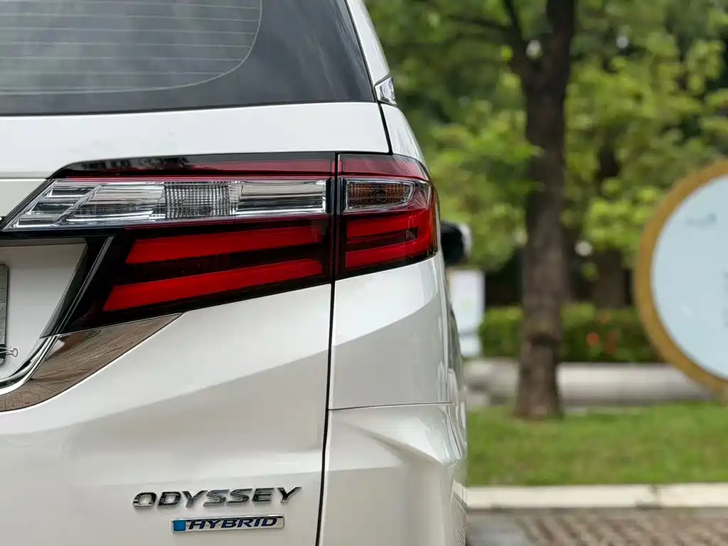 Honda Odyssey 2021 — фото 19
