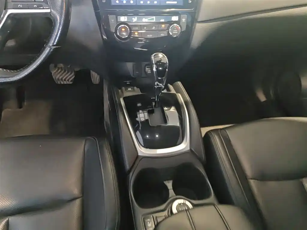 Nissan X-Trail 2020 — фото 14