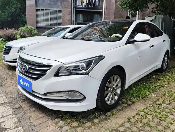Hyundai Mistra 2015