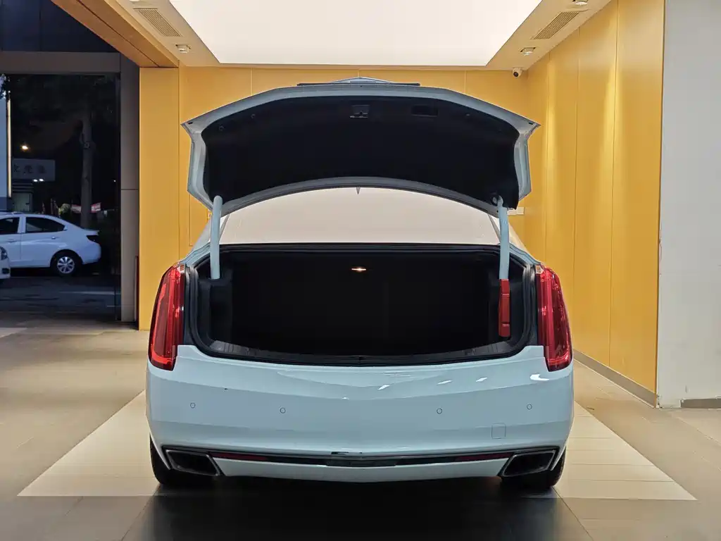 Cadillac XTS 2015 — фото 29