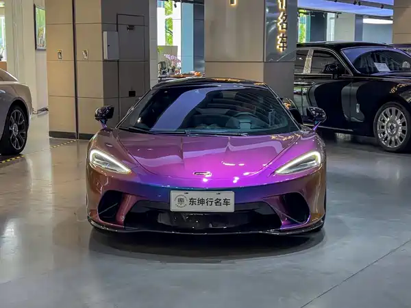 McLaren GT 2022
