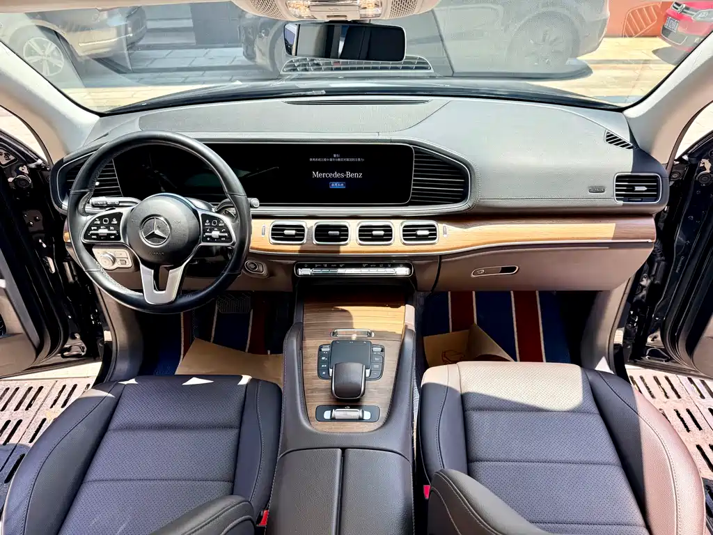 Mercedes-Benz GLE New Energy 2023 — фото 12