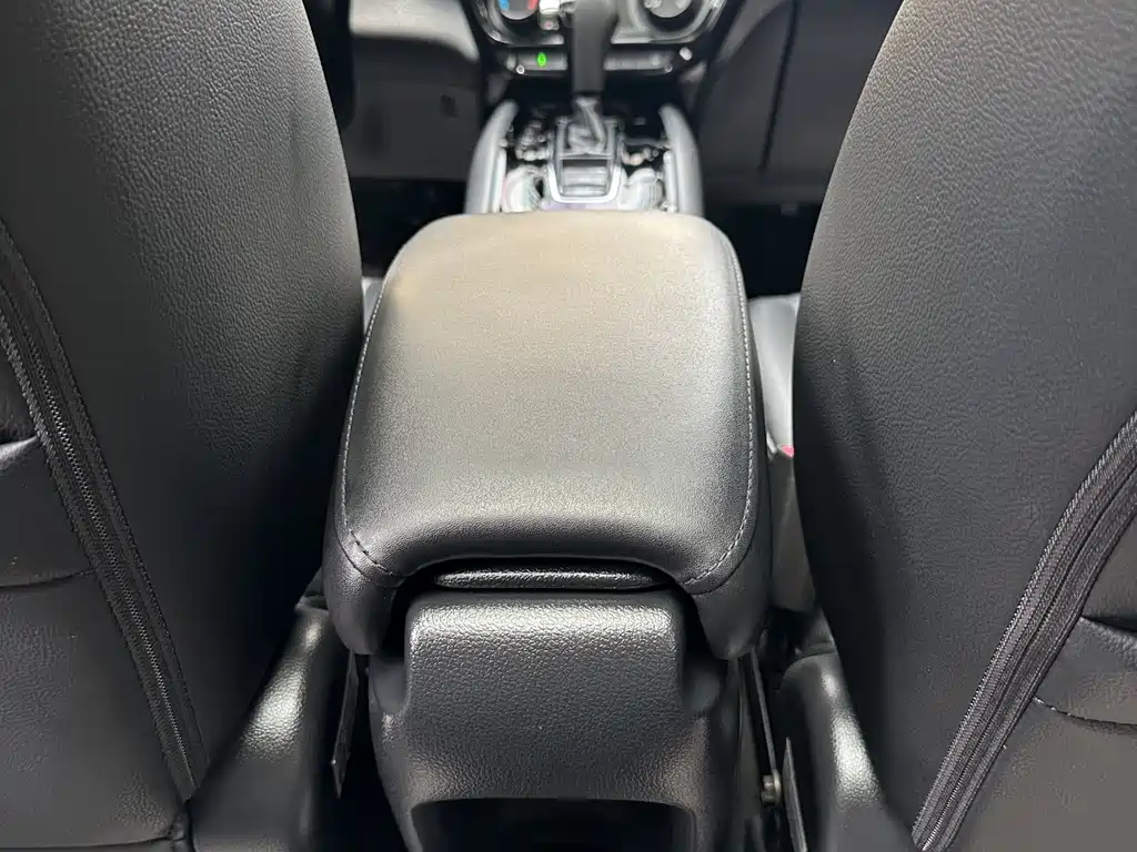 Honda Vezel 2020 — фото 13
