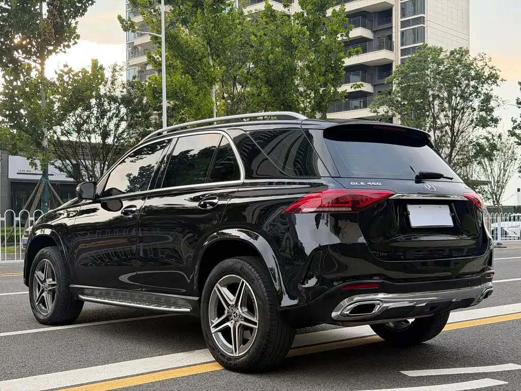 Mercedes-Benz GLE 2020 — фото 14