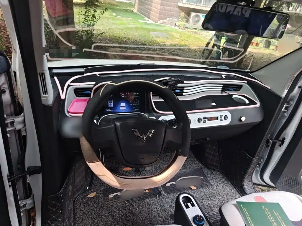 Wuling MINIEV 2020