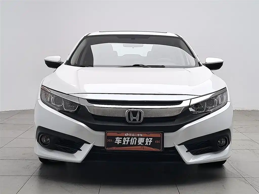 Honda Civic 2018 — фото 3
