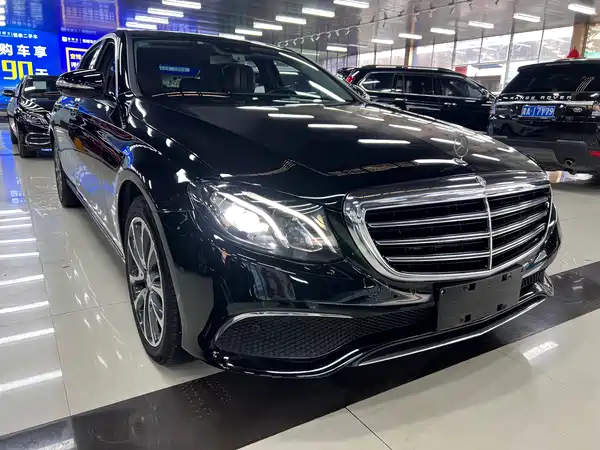 Mercedes-Benz E-Class 2016