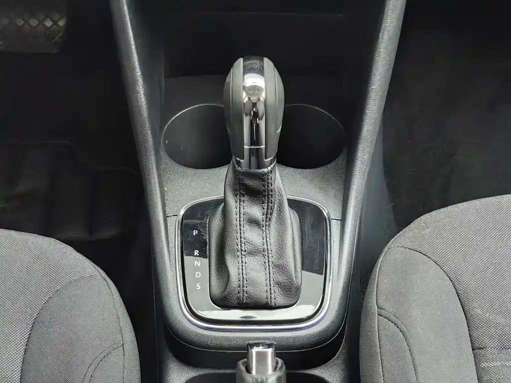 Volkswagen Polo 2017 — фото 13