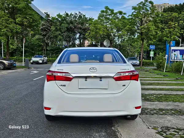 Toyota Corolla 2015