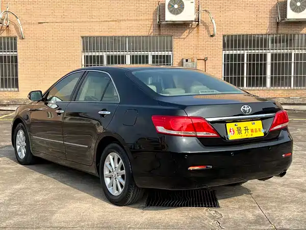 Toyota Camry 2010