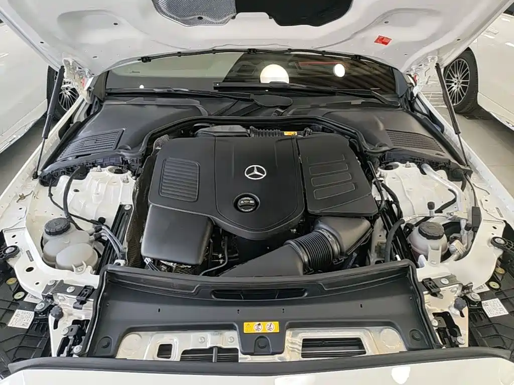 Mercedes-Benz C-Class 2024 — фото 20