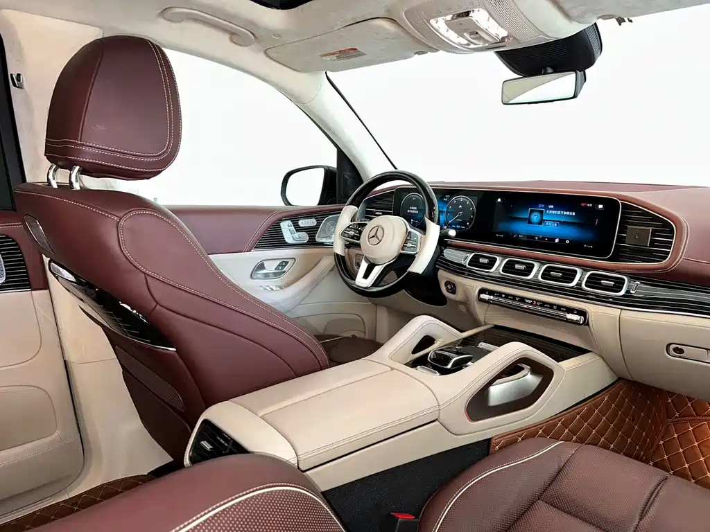 Mercedes-Benz GLS 2023 — фото 18
