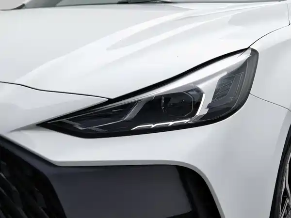 MG MG5 2022