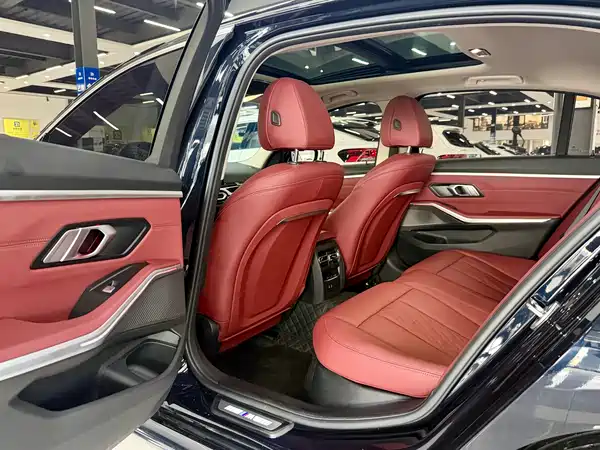 BMW 3 Series 2023