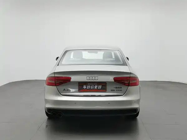 Audi A4L 2016