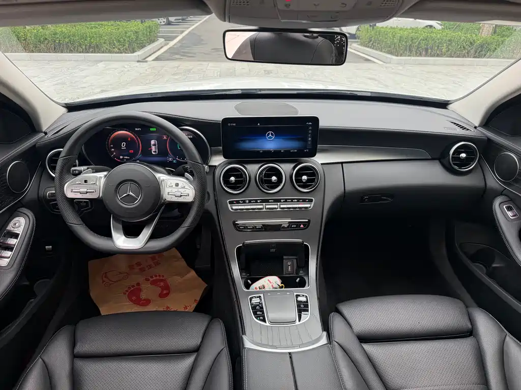 Mercedes-Benz C-Class 2021 — фото 12