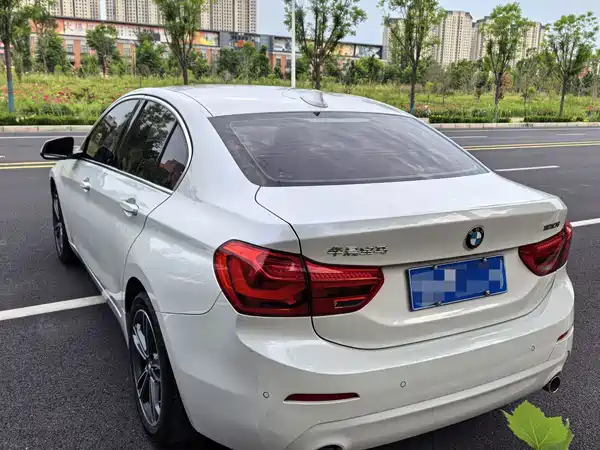 BMW 1 Series 2020