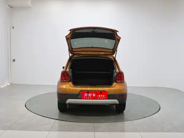 Volkswagen Polo 2014