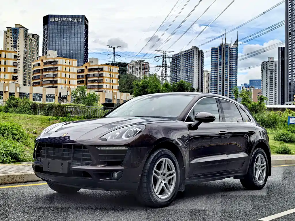 Porsche Macan 2018 — фото 1