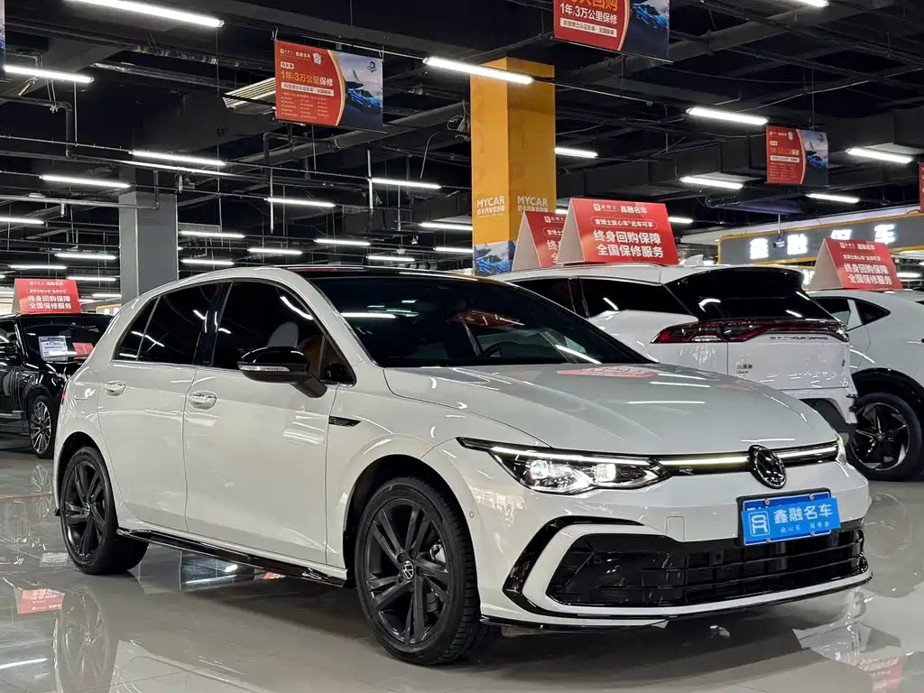 Volkswagen Golf 2022