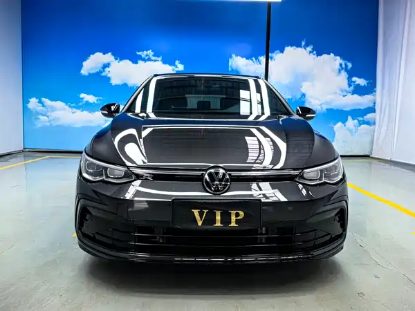 Volkswagen Golf 2023