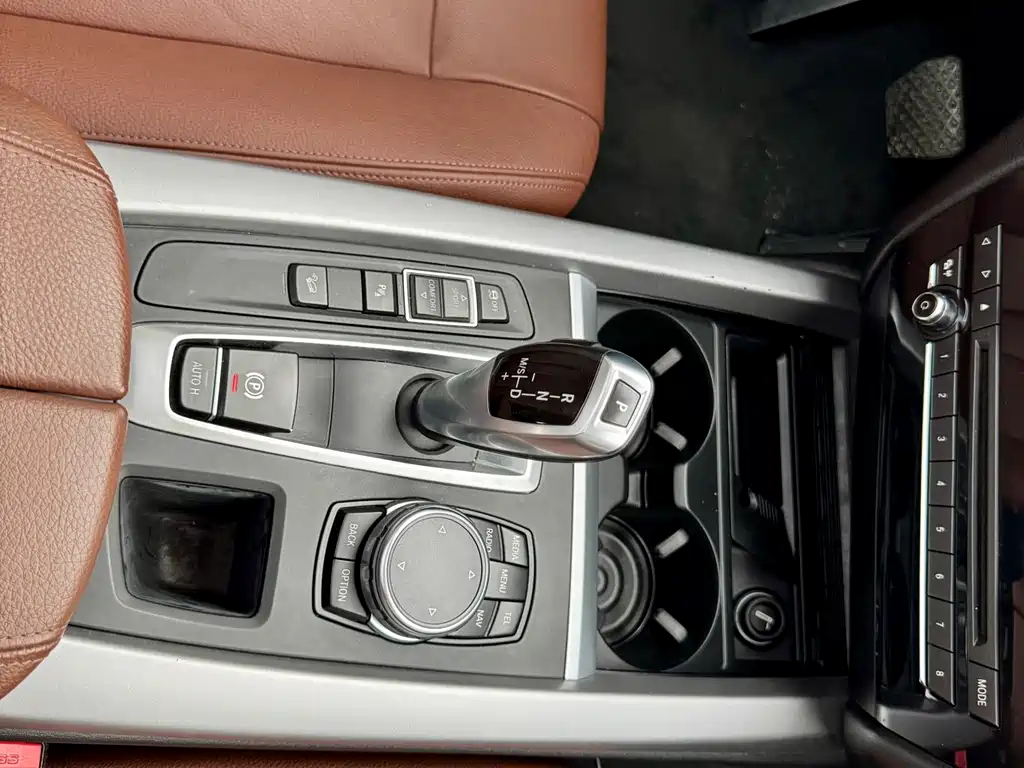 BMW X5 2018 — фото 11
