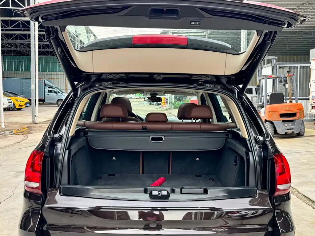 BMW X5 2018 — фото 19