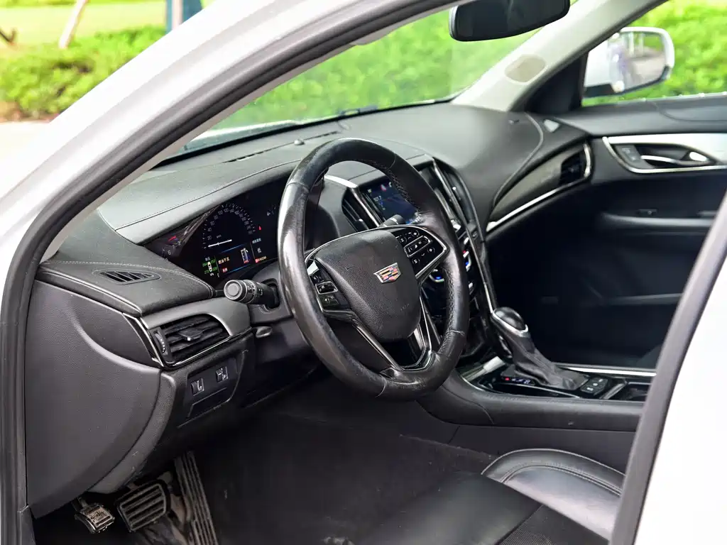 Cadillac ATS-L 2016 — фото 12