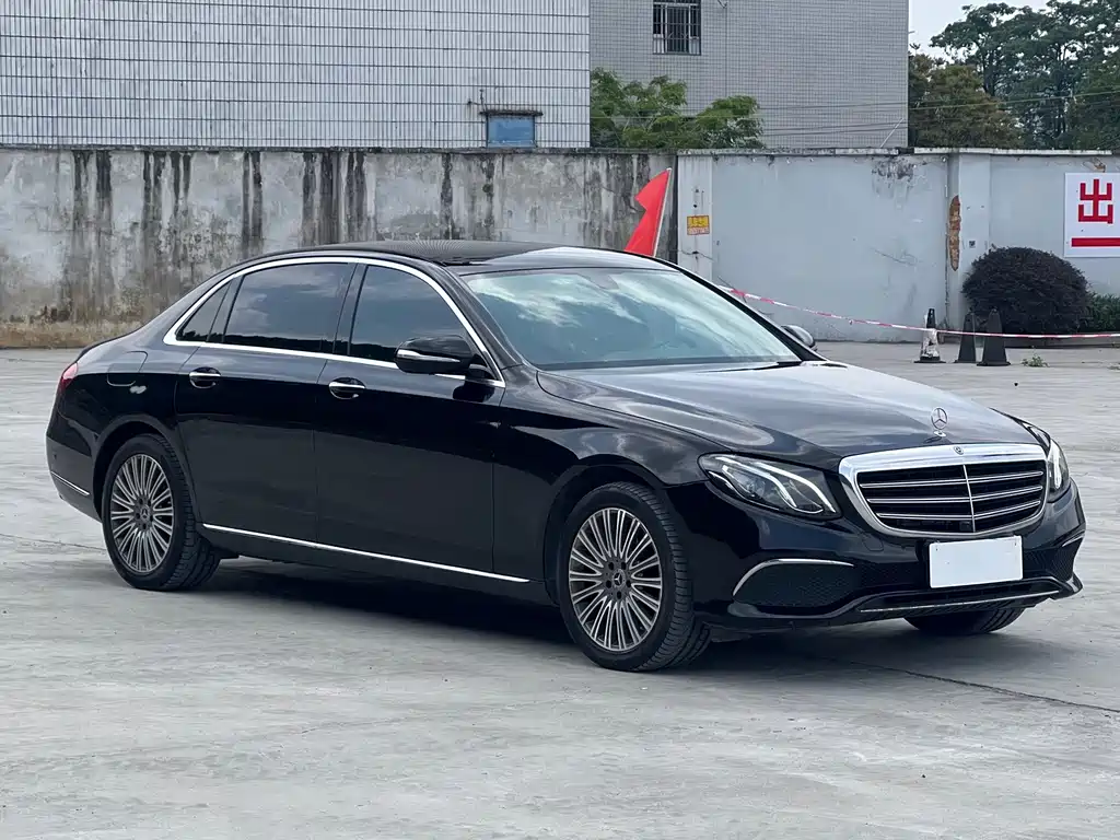 Mercedes-Benz E-Class 2020 — фото 3
