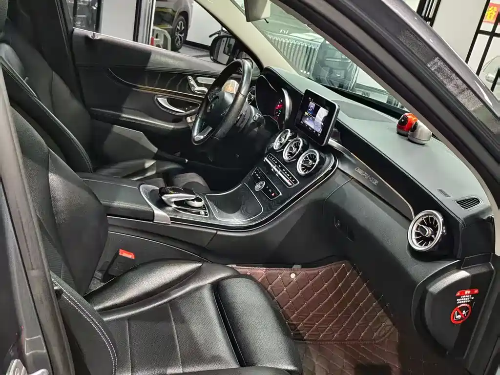 Mercedes-Benz C-Class 2018