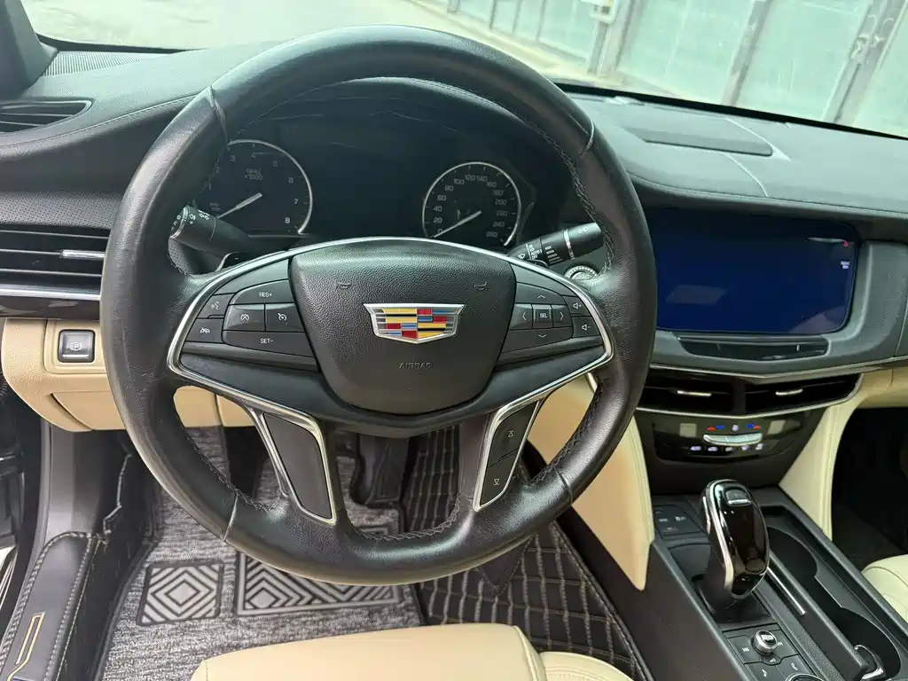 Cadillac CT6 2020 — фото 11