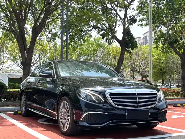Mercedes-Benz E-Class 2019