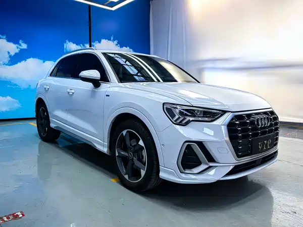 Audi Q3 2022