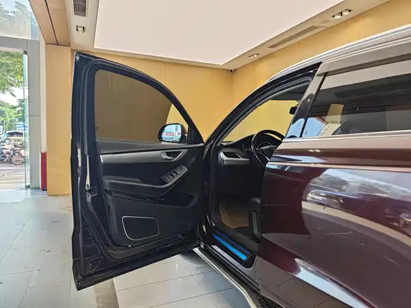 Zotye SR7 2016