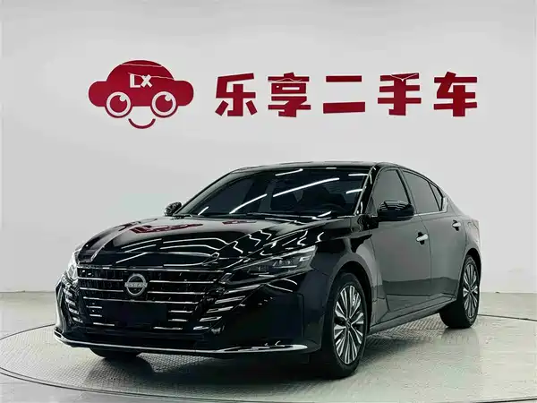 Nissan Teana 2024