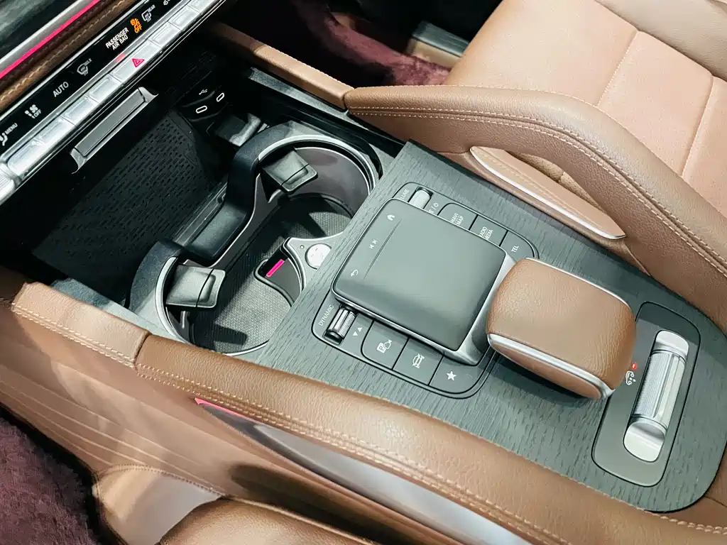 Mercedes-Benz GLS 2024 — фото 13
