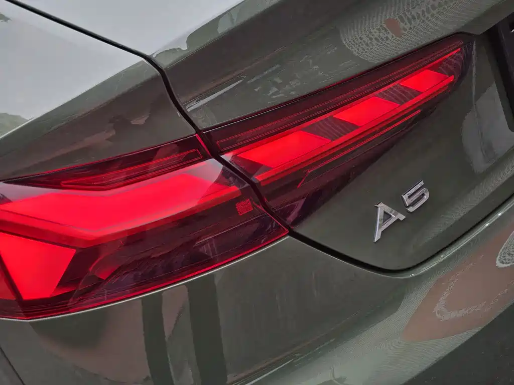 Audi A5 2023 — фото 10