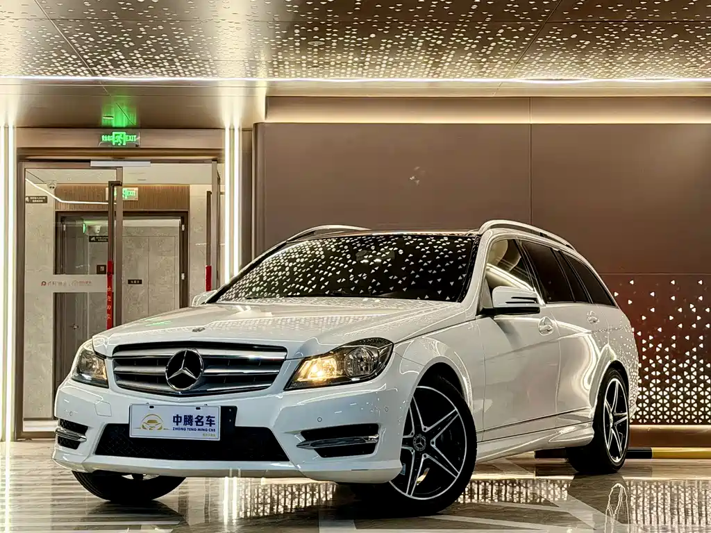Mercedes-Benz C-Class 2015 — фото 1