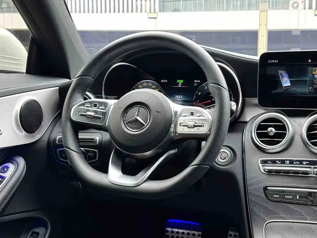 Mercedes-Benz C-Class 2020